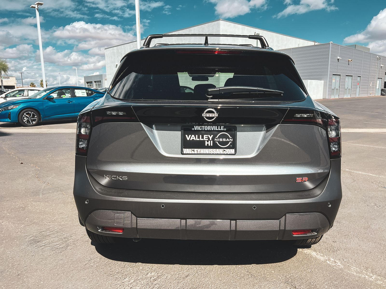 2026 Nissan Kicks SR photo 6