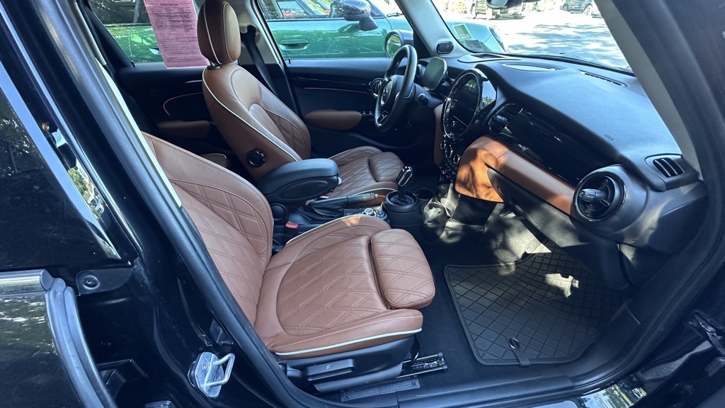 2023 Mini Cooper Hardtop S photo 4