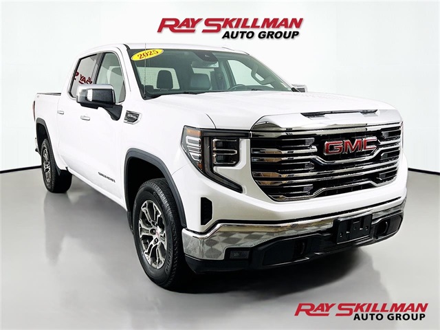 2025 GMC Sierra 1500 SLT's photo