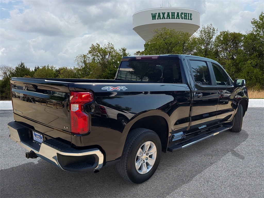 2024 Chevrolet Silverado 1500 LT photo 5