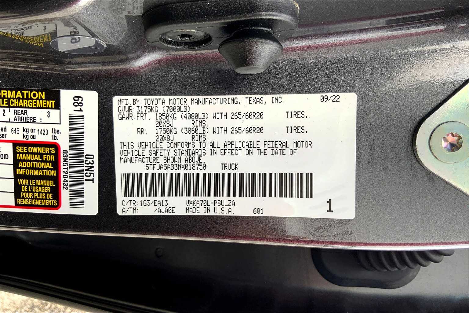 2022 Toyota Tundra Limited photo 33
