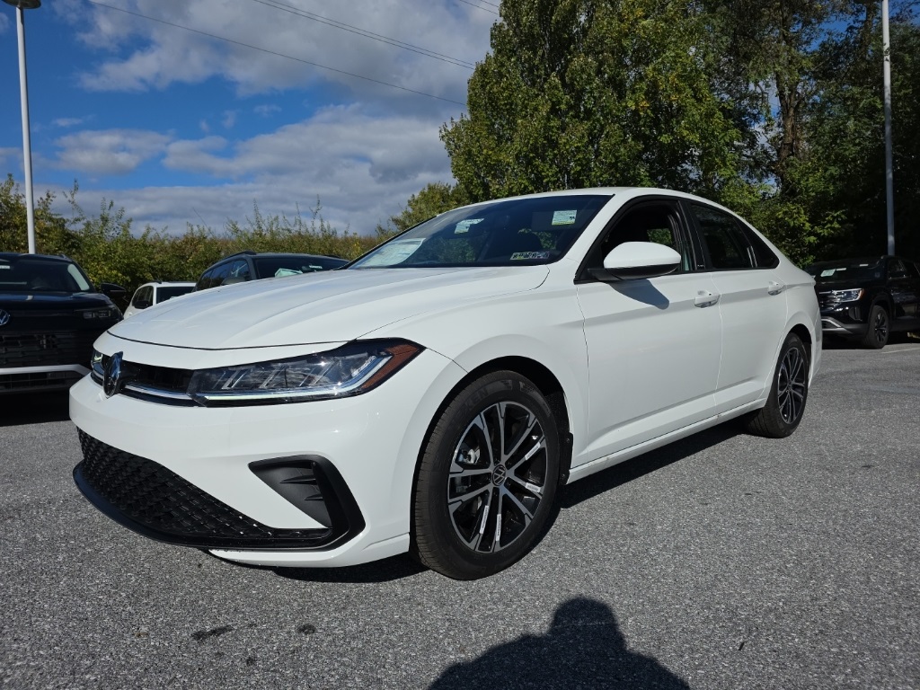 2026 Volkswagen Jetta Sport's photo