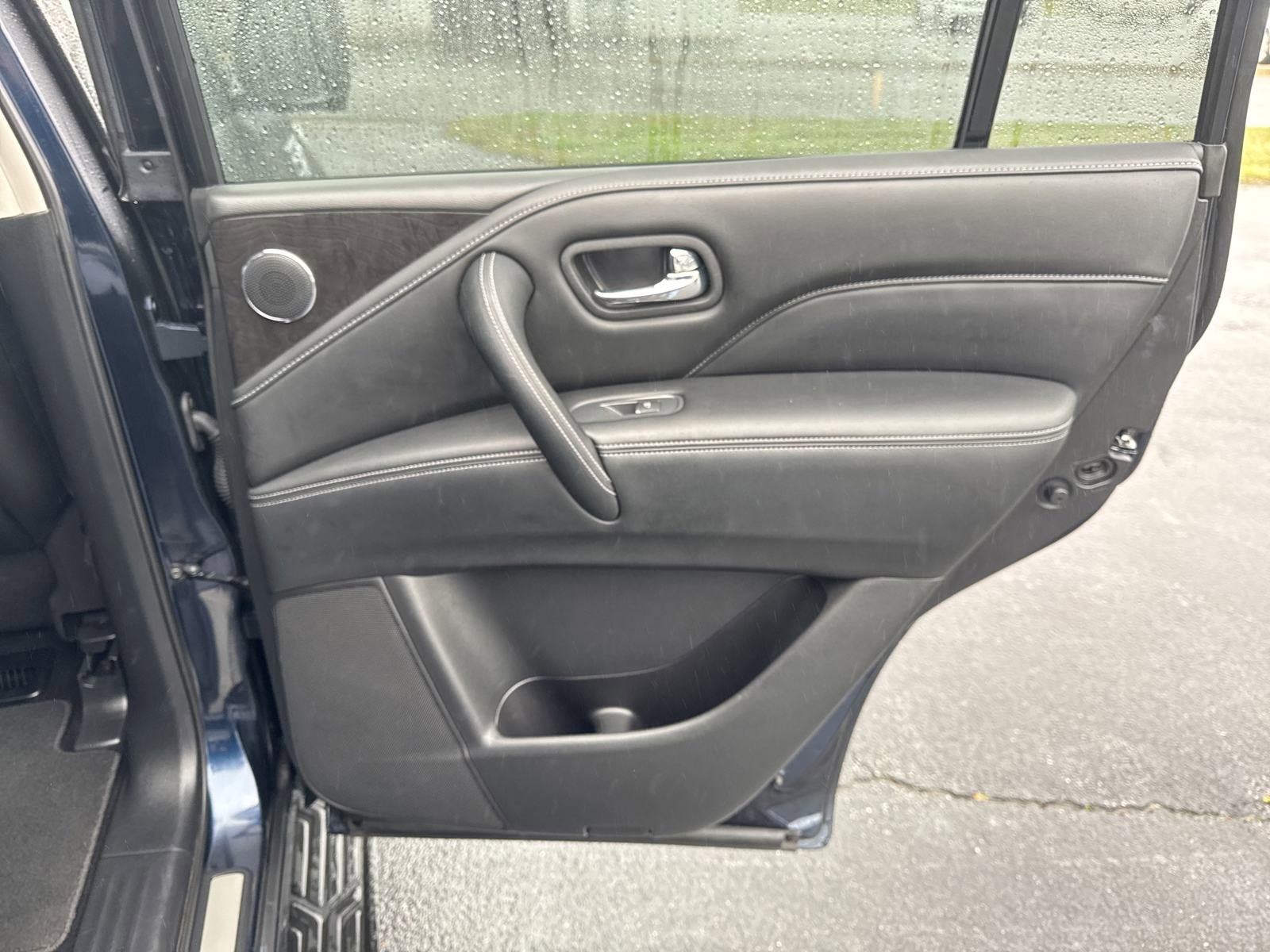 2024 Infiniti QX80 Luxe photo 34