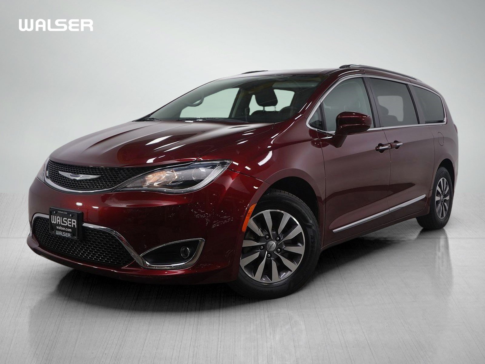 2020 Chrysler Pacifica Touring L Plus's photo