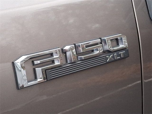 2019 Ford F-150 XLT photo 4