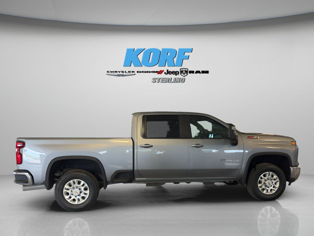 2024 Chevrolet Silverado 2500HD LT photo 4