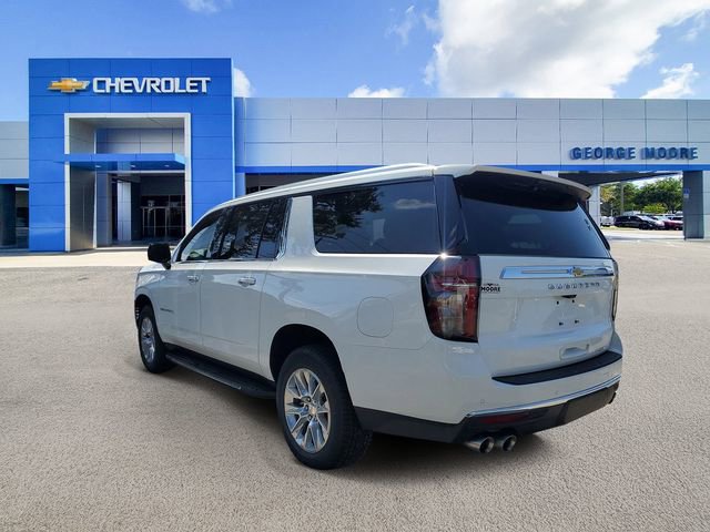 2024 Chevrolet Suburban Premier photo 2