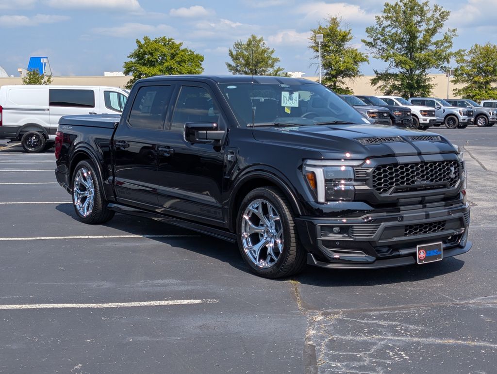 2025 Ford F-150 Lariat photo 2