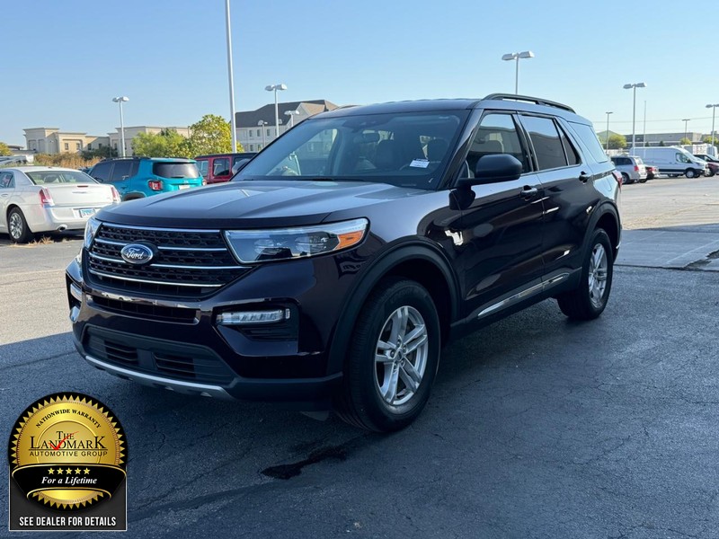 2023 Ford Explorer XLT photo 4