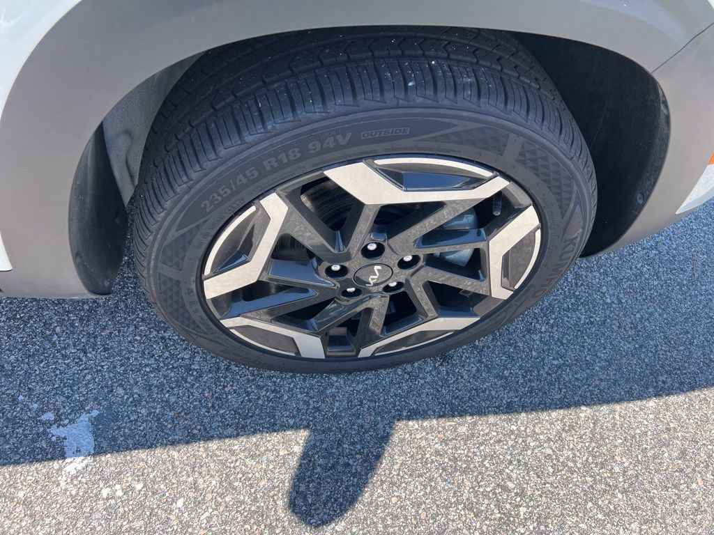 2024 Kia Seltos SX photo 25