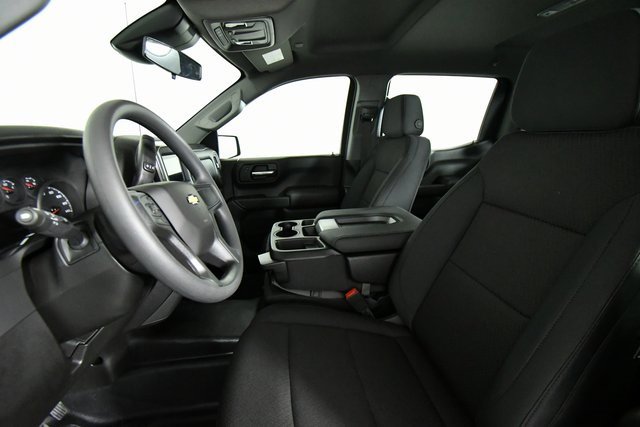 2026 Chevrolet Silverado 1500 photo 4