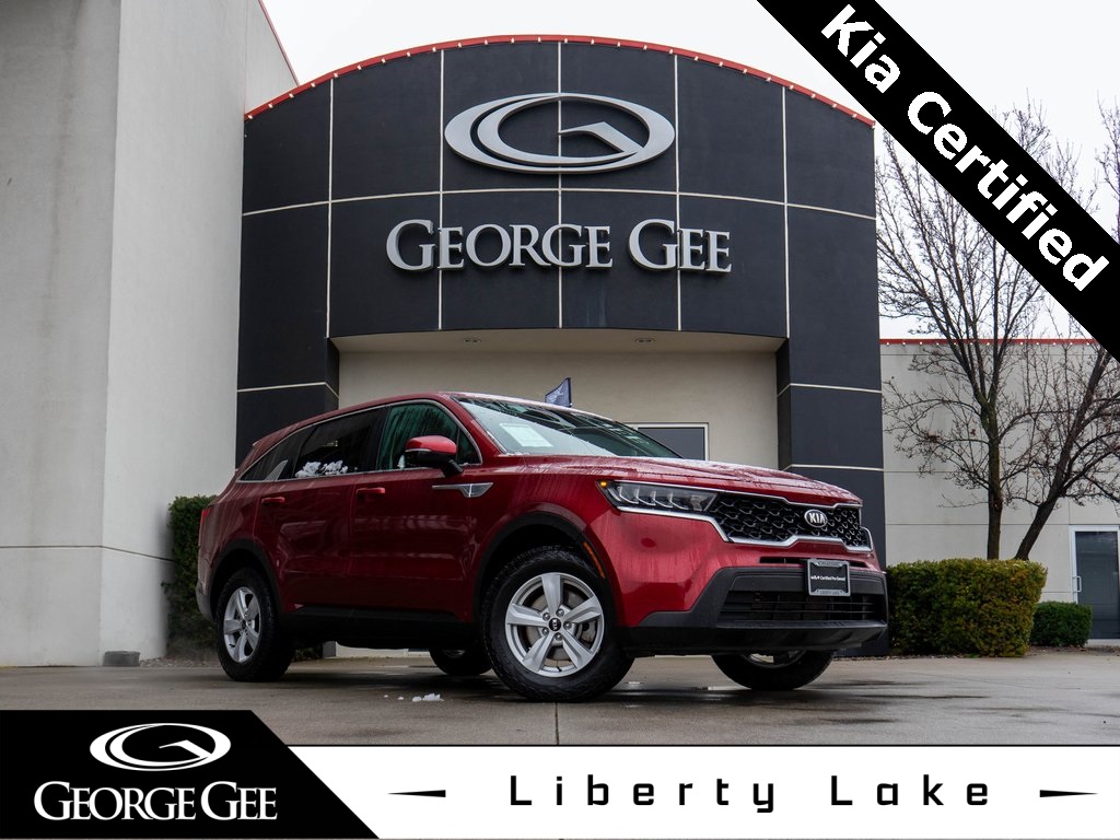 2021 Kia Sorento LX's photo