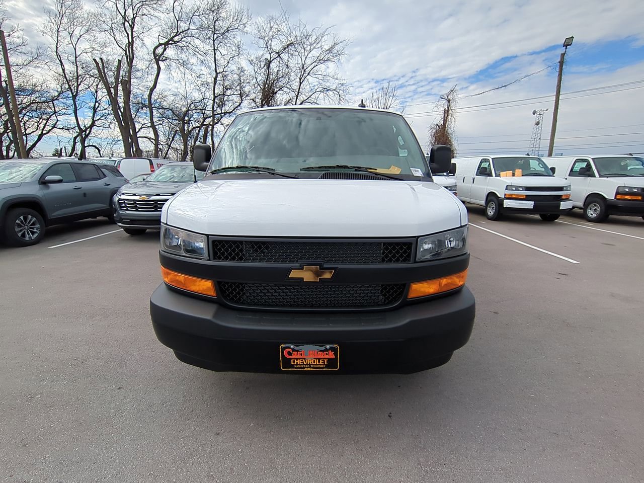 2025 Chevrolet Express Cargo 2500 photo 3