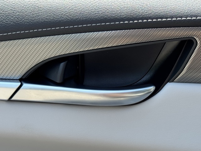 2026 Infiniti QX60 Luxe photo 9