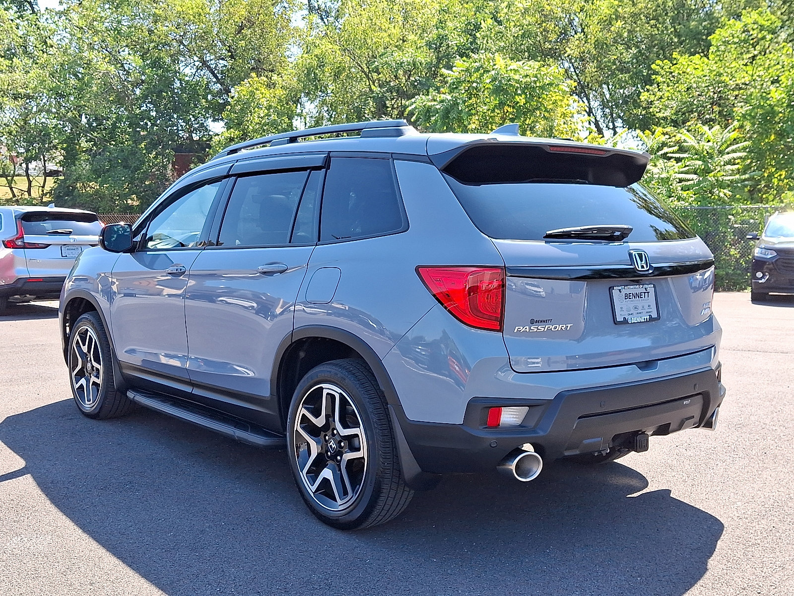2022 Honda Passport Elite photo 5