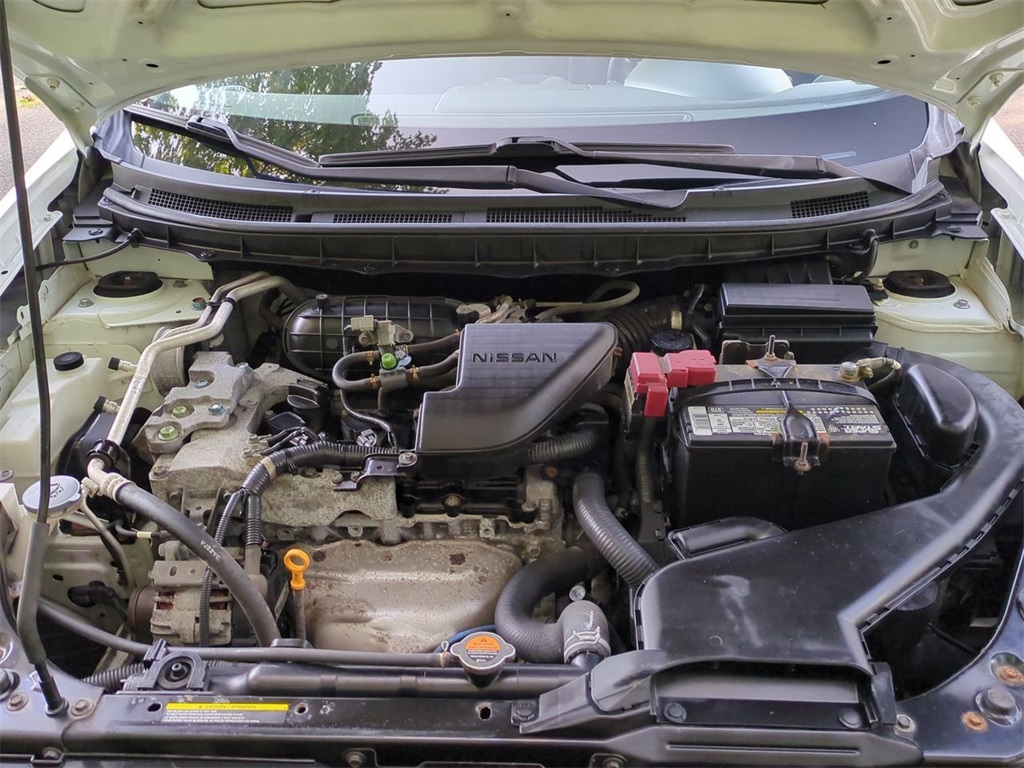 2014 Nissan Rogue Select S photo 27