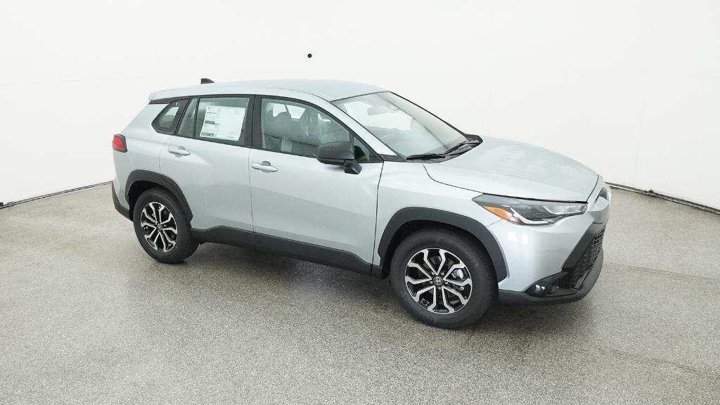 2025 Toyota Corolla Cross XLE XSE photo 26