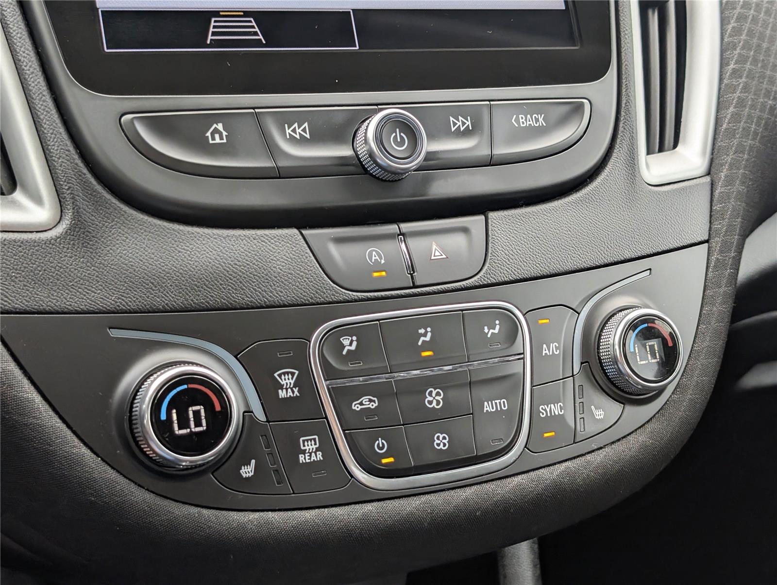 2023 Chevrolet Malibu 1LT photo 15