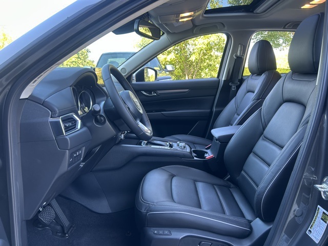 2025 Mazda CX-5 2.5 S Preferred photo 9