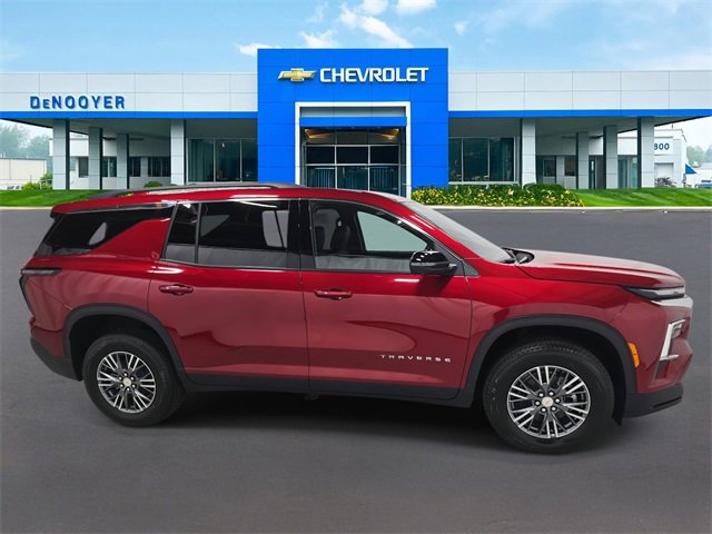 2026 Chevrolet Traverse photo 4