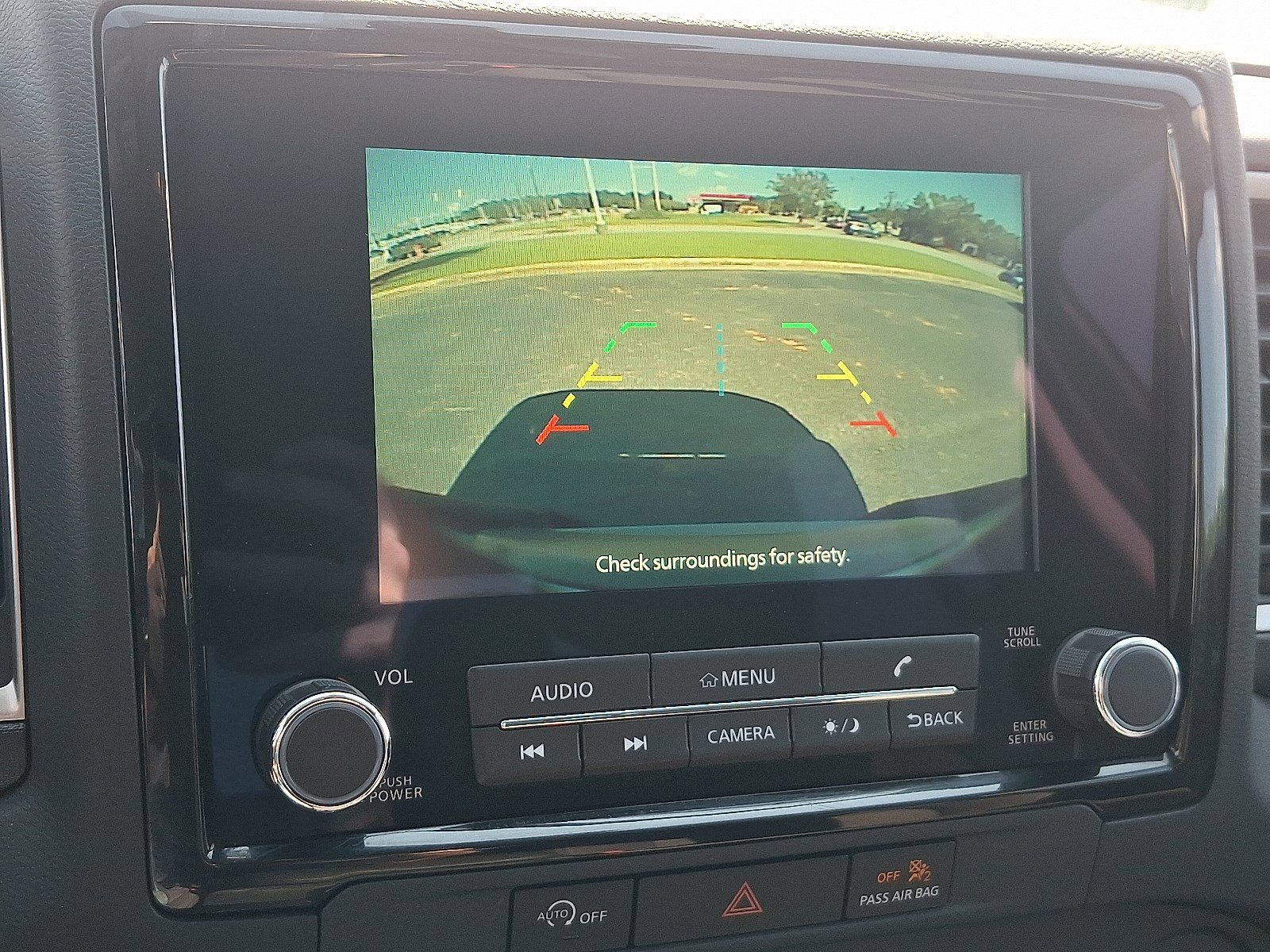 2024 Nissan Frontier SV photo 18
