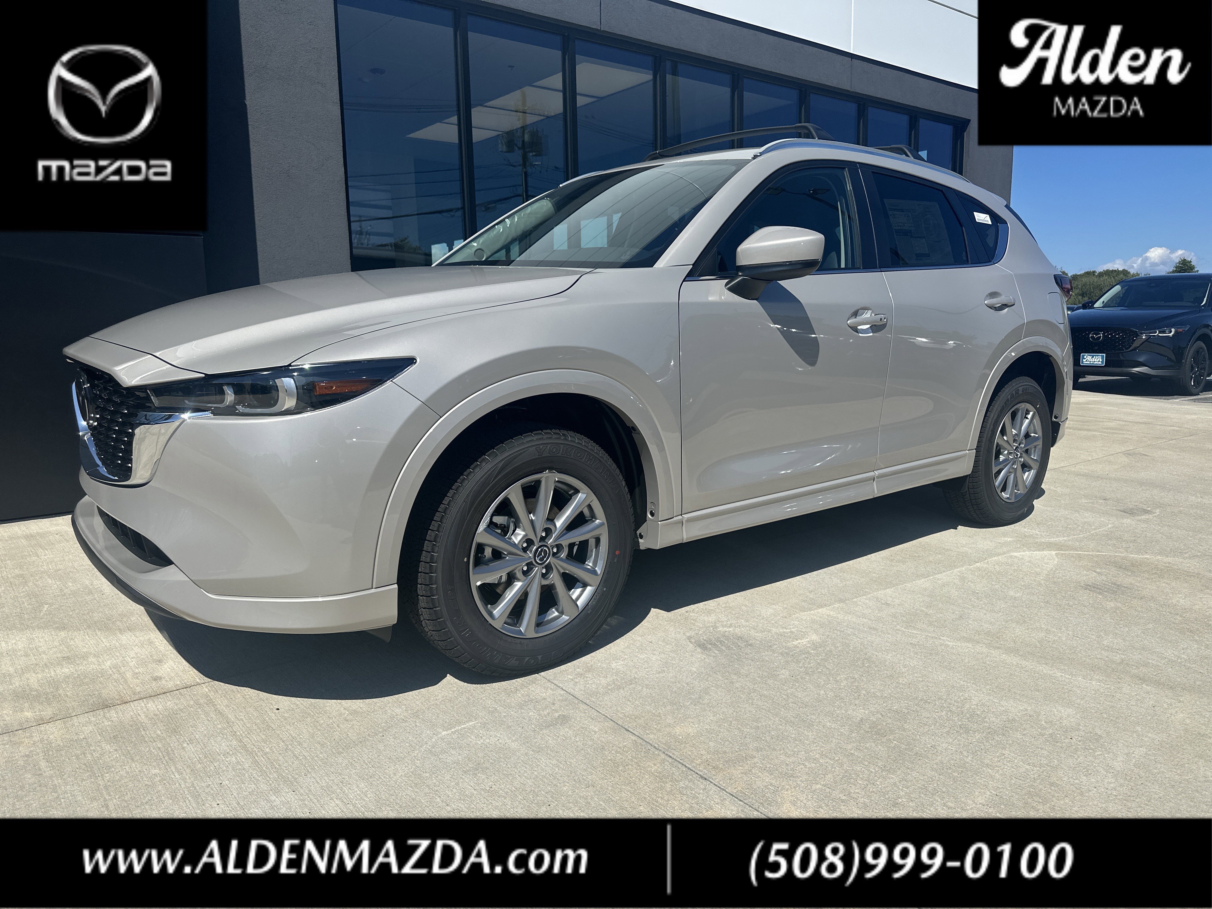 2025 Mazda CX-5 S Select Package's photo