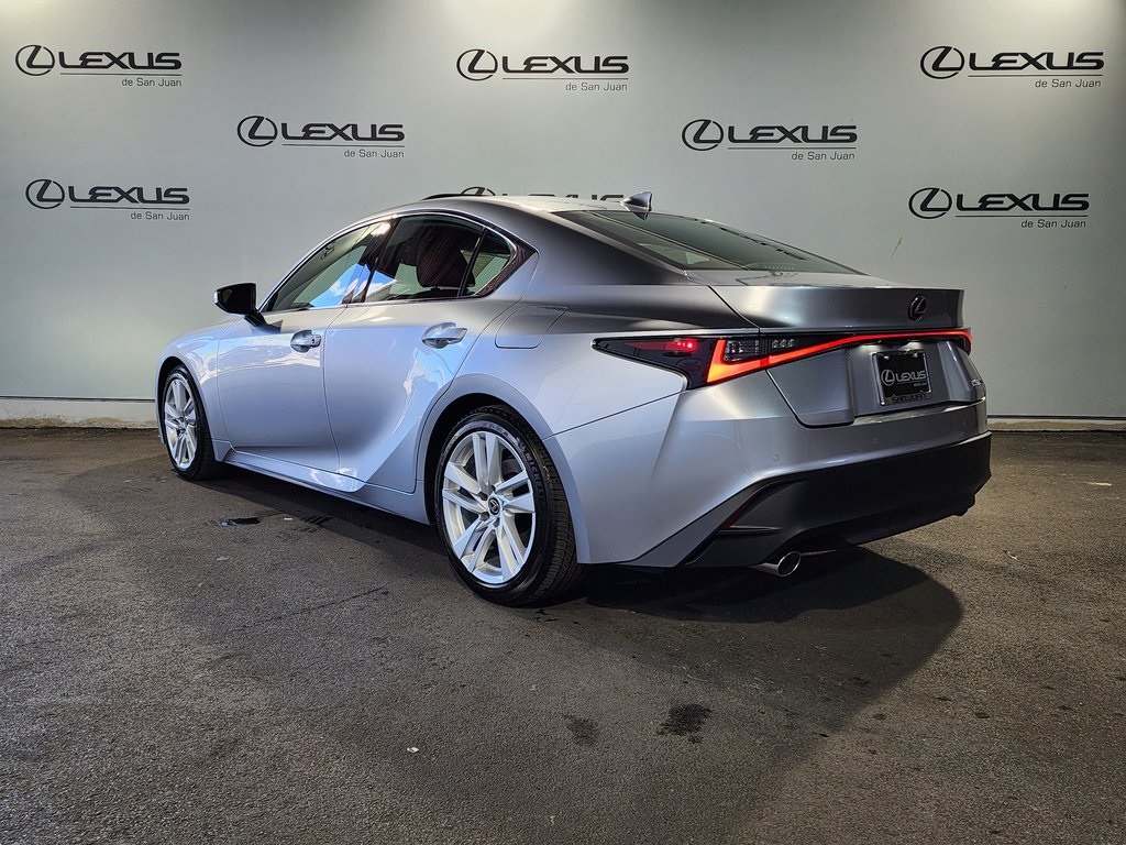 2025 Lexus IS 300 photo 7