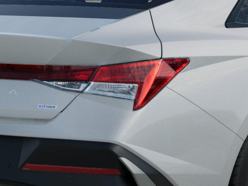 New 2025 White Hyundai Blue image 10