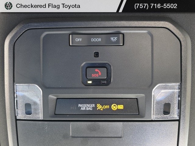 2025 Toyota Tacoma TRD Off-Road photo 10