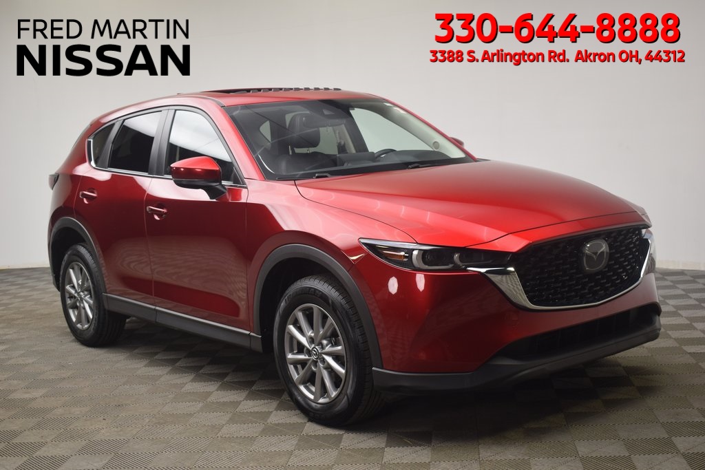 2023 Mazda CX-5 S Preferred package's photo