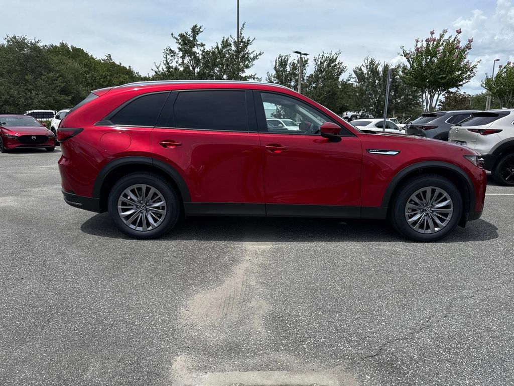 2024 Mazda CX-90 Preferred photo 2