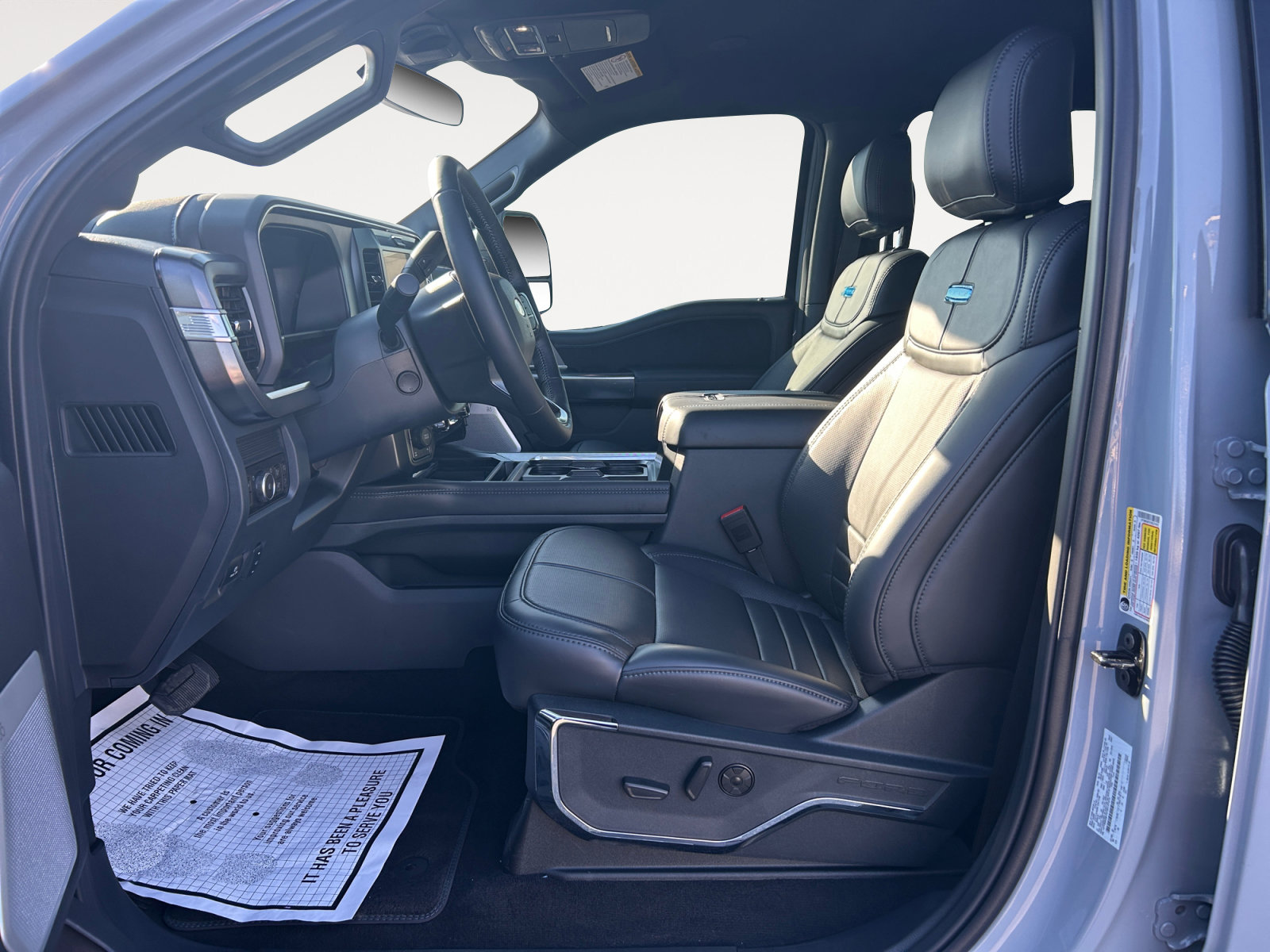 2026 Ford F-350 Platinum photo 15