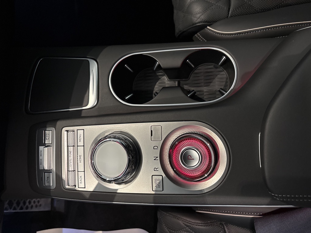 2025 Genesis GV70 Advanced 3.5T Sport Prestige photo 13