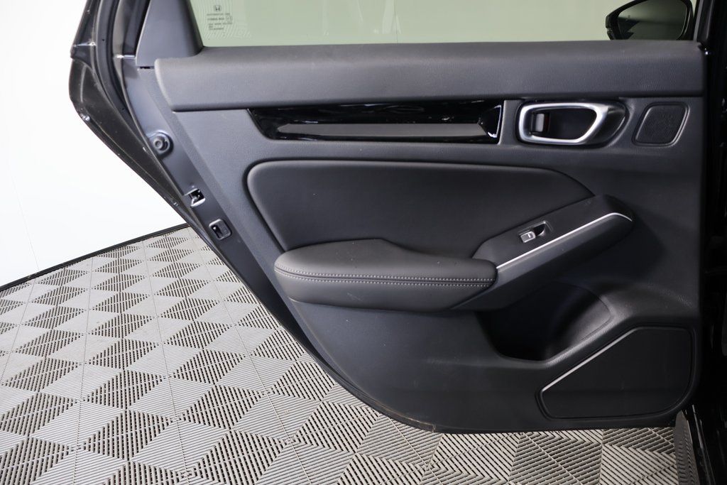 2025 Honda Civic Sport Touring Hybrid photo 13