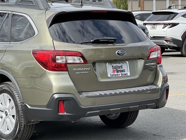 2018 Subaru Outback 2.5i Premium photo 10