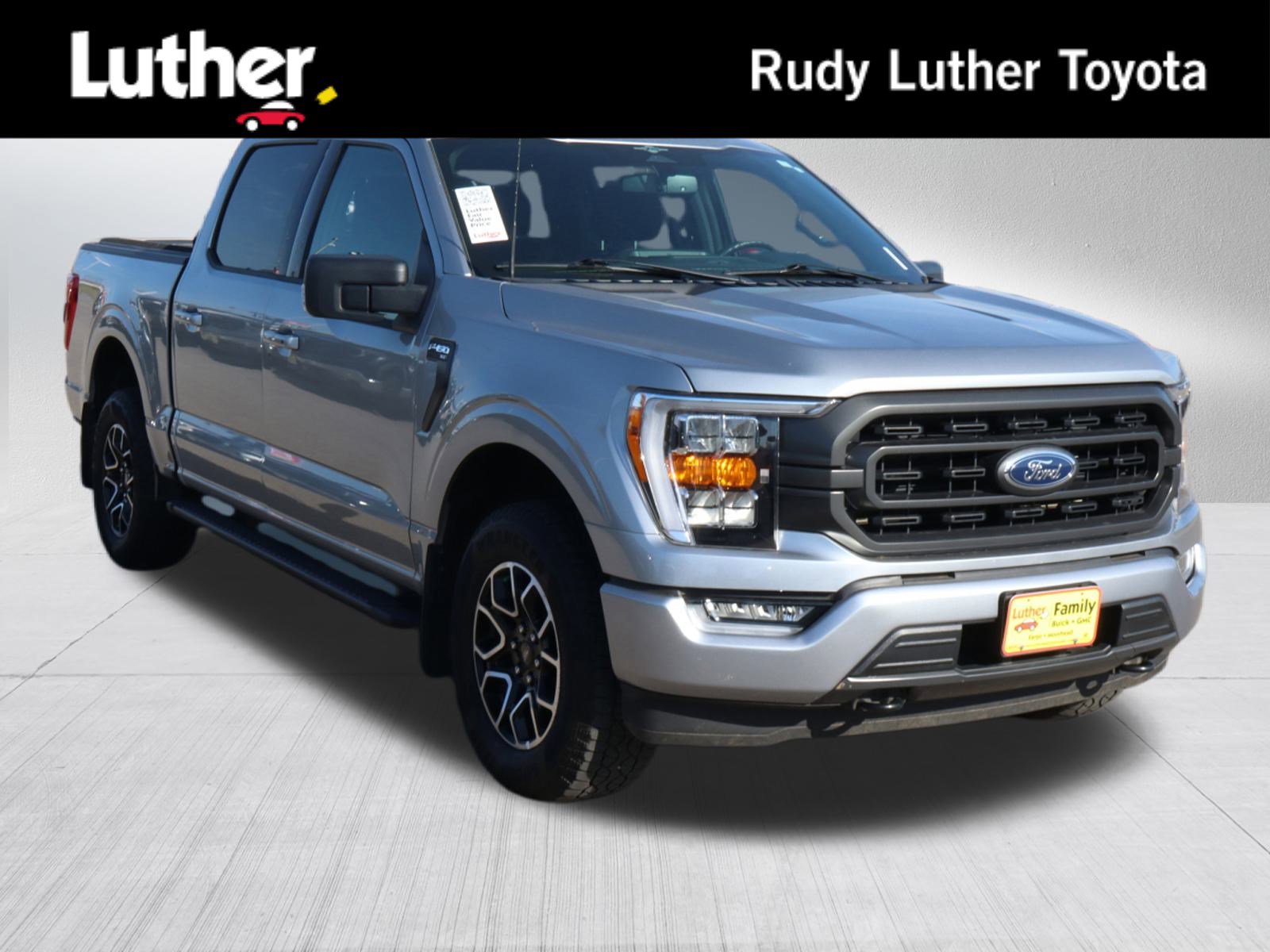 2023 Ford F-150 XLT's photo