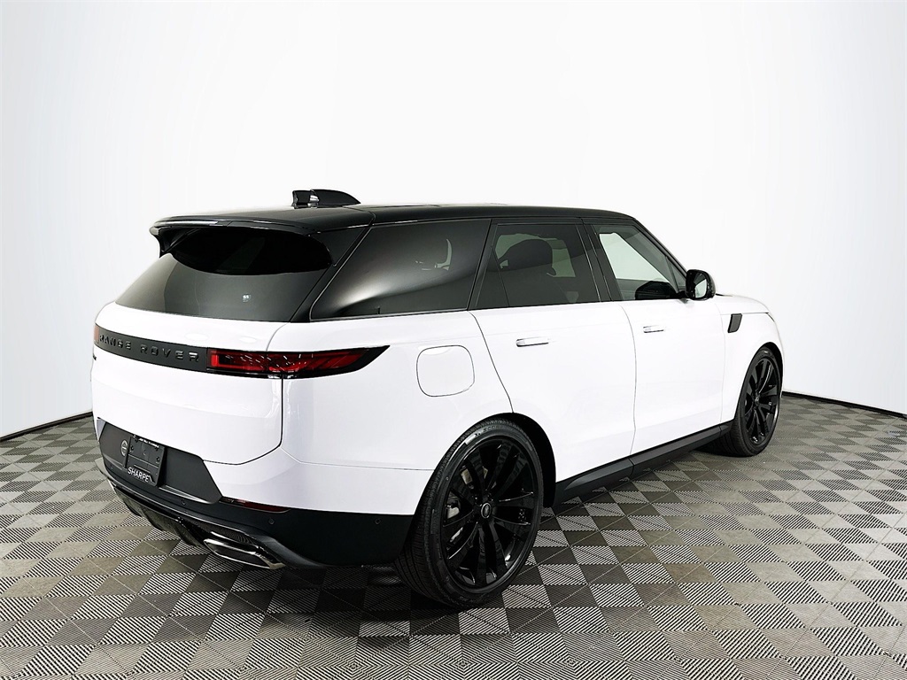 2025 Land Rover Range Rover Sport SE photo 5