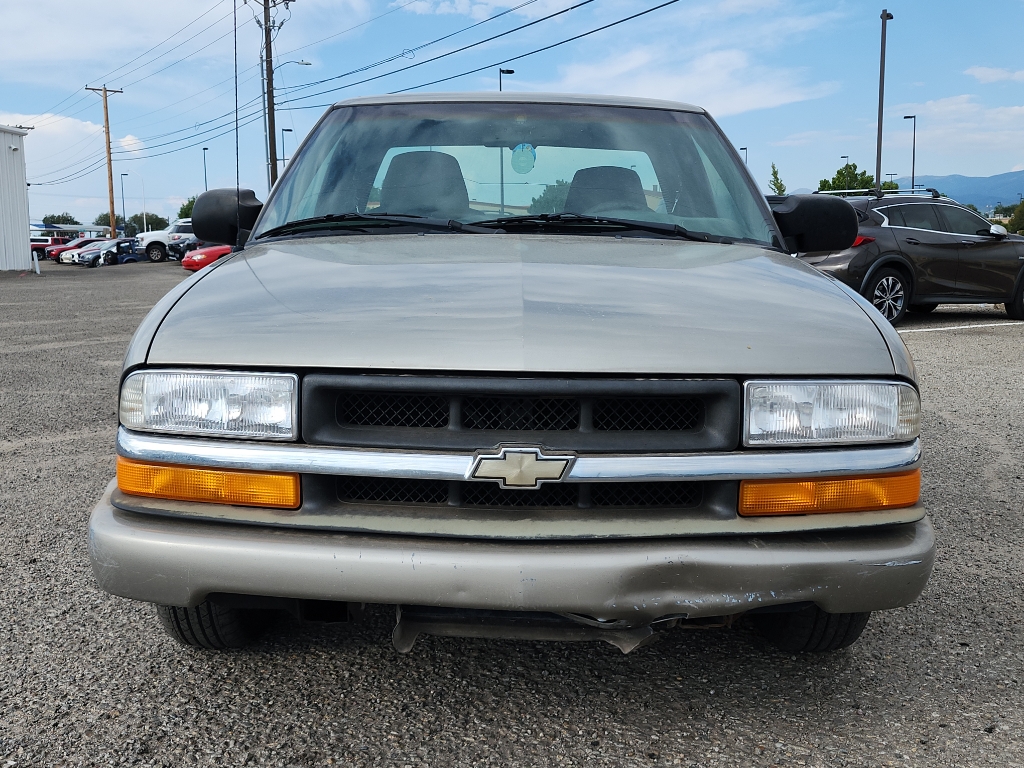 Used 2000 Chevrolet S-10 LS with VIN 1GCCS1949YK117224 for sale in Santa Fe, NM