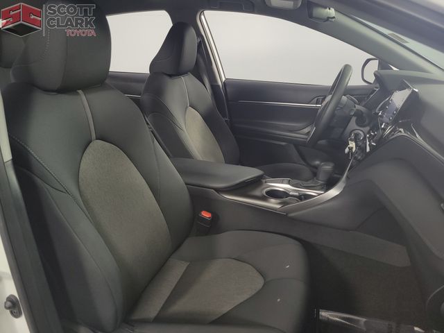 2023 Toyota Camry LE photo 12