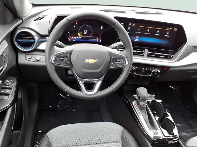 2026 Chevrolet Trax LT photo 4