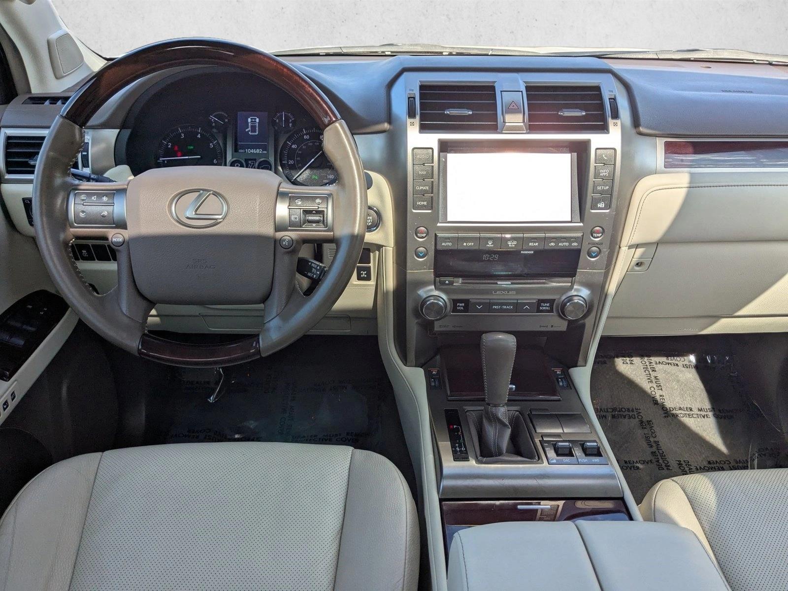 2019 Lexus GX 460 photo 17