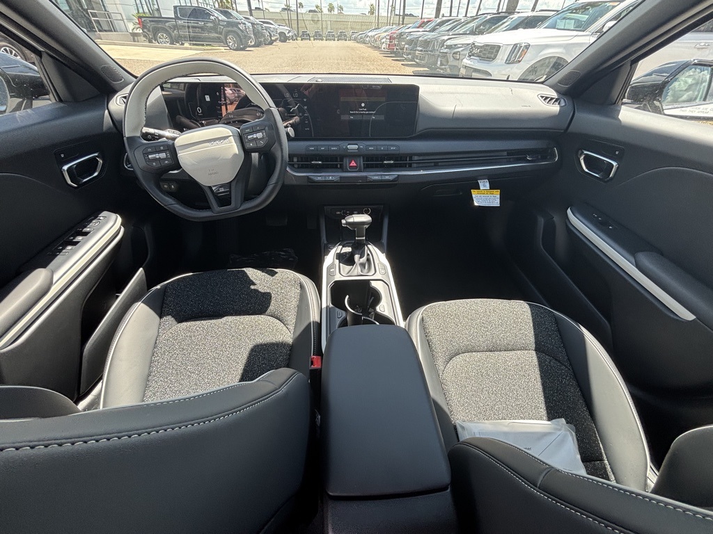 2025 Kia K4 GT-Line photo 11