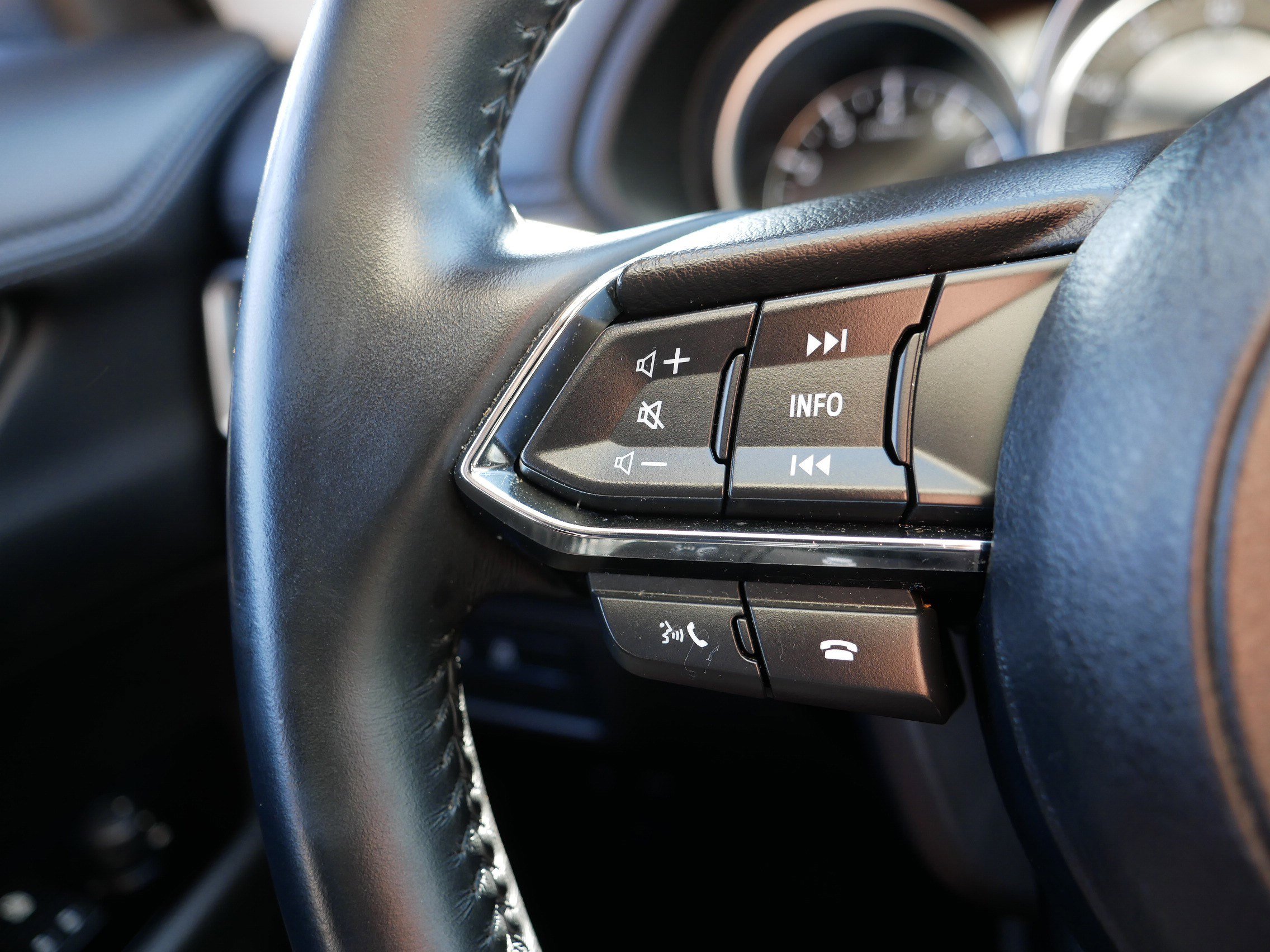 2024 Mazda CX-5 2.5 Select photo 28