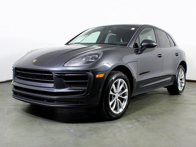 2022 Porsche Macan
