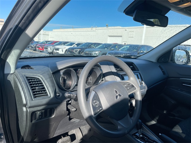 2024 MITSUBISHI OUTLANDER SPORT - Image 10