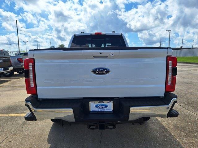 2025 Ford F-250 Lariat photo 4