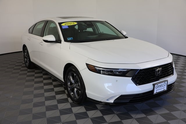 2025 Honda Accord Hybrid EX-L's photo