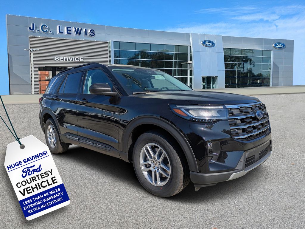 2026 Ford Explorer's photo