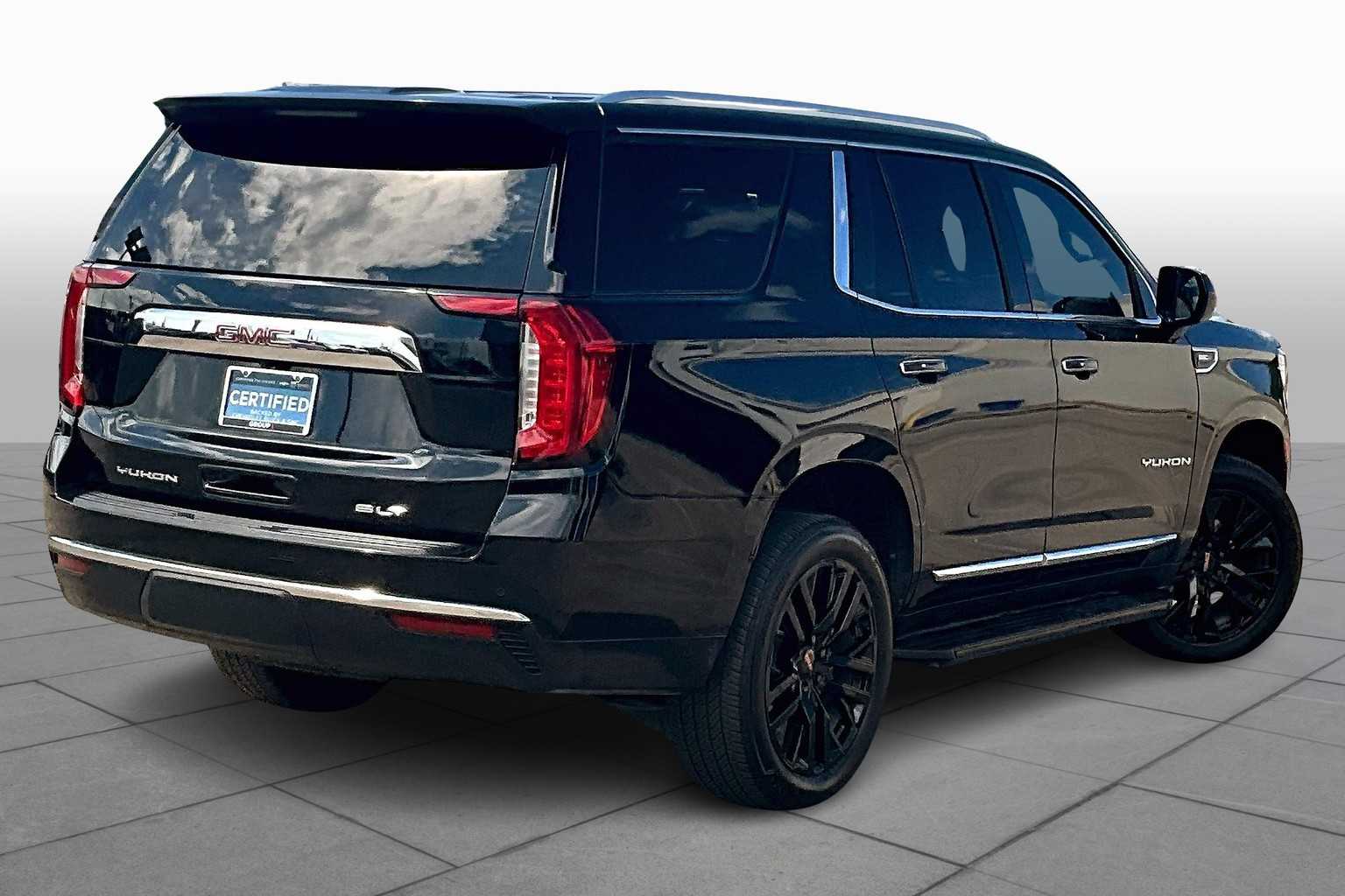 2023 Gmc Yukon SLT photo 11