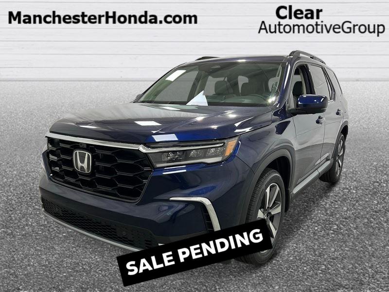 2025 Honda Pilot Touring's photo